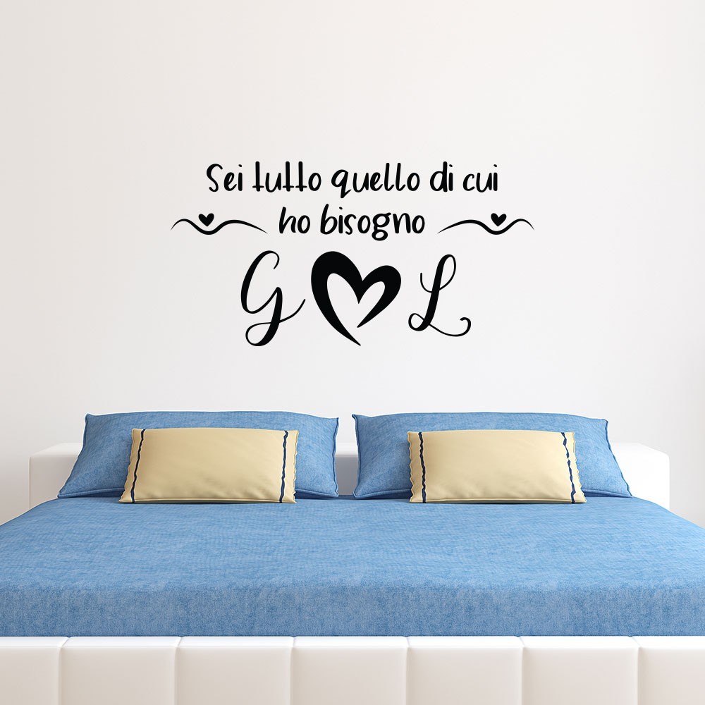 Adesivo murale Sei tutto quello di cui ho bisogno con iniziali