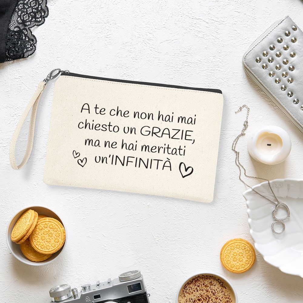 Pochette personalizzata per la mamma "A te che non hai mai chiesto un grazie"