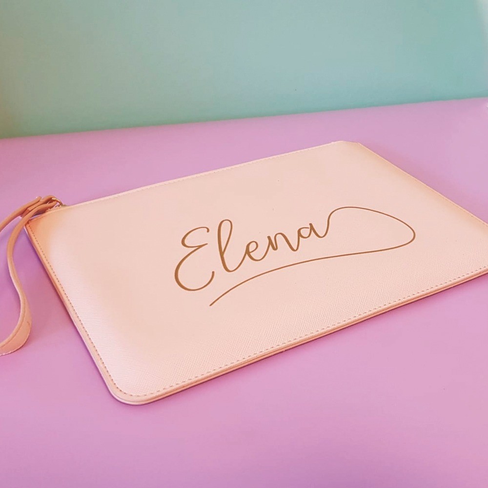 Pochette in ecopelle personalizzata con nome
