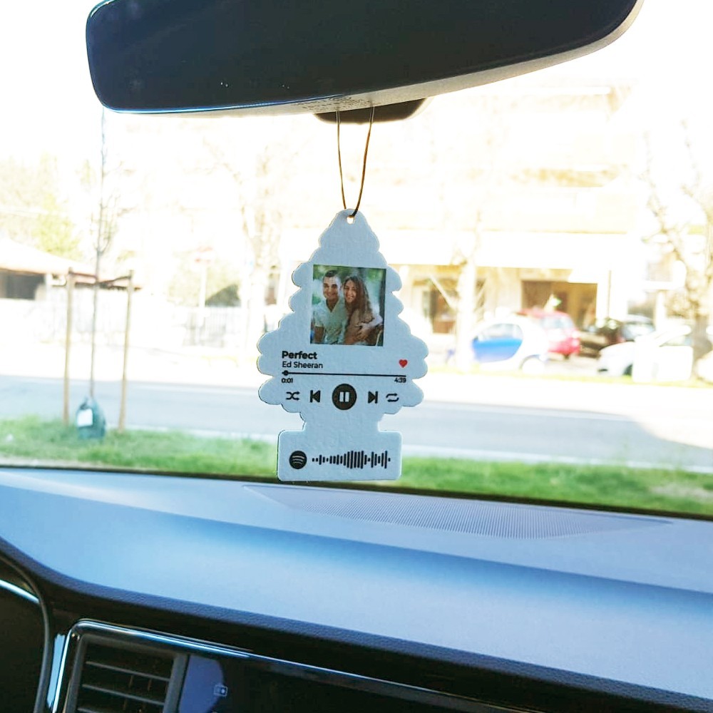 Deodorante per auto personalizzato con codice spotify e foto