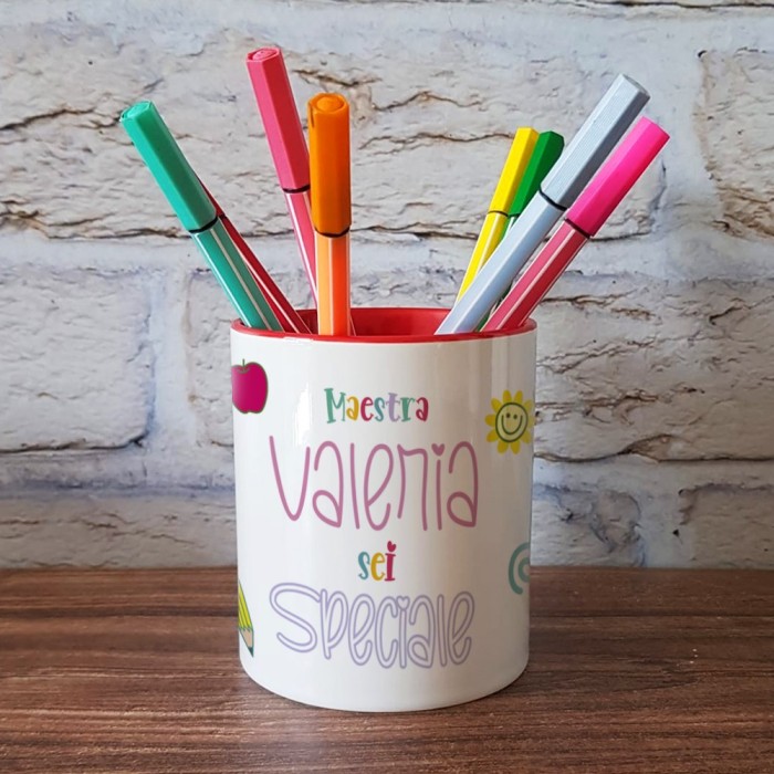 portapenne personalizzato per la maestra