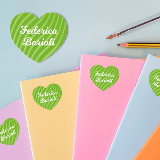 Kit 28 etichette adesive cuore, personalizzate con nome e disegno, per la scuola o asilo