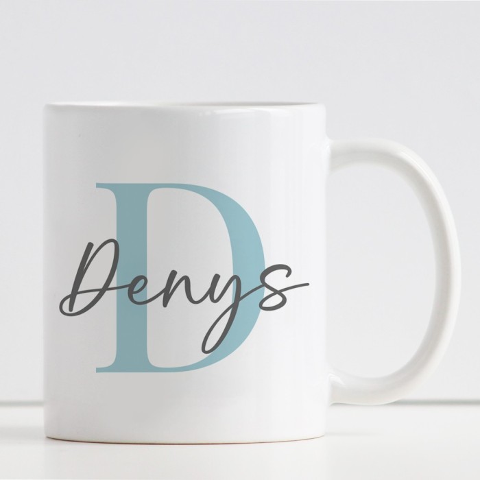 Tazza Monogram con iniziale e nome maschile