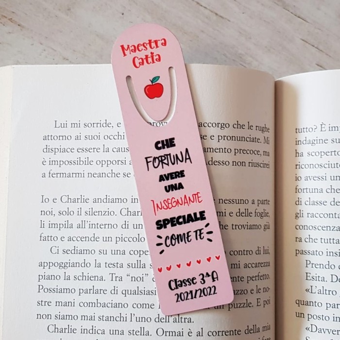 Segnalibro personalizzato per la maestra con nome, classe e frase "Che fortuna avere una insegnante speciale come te"