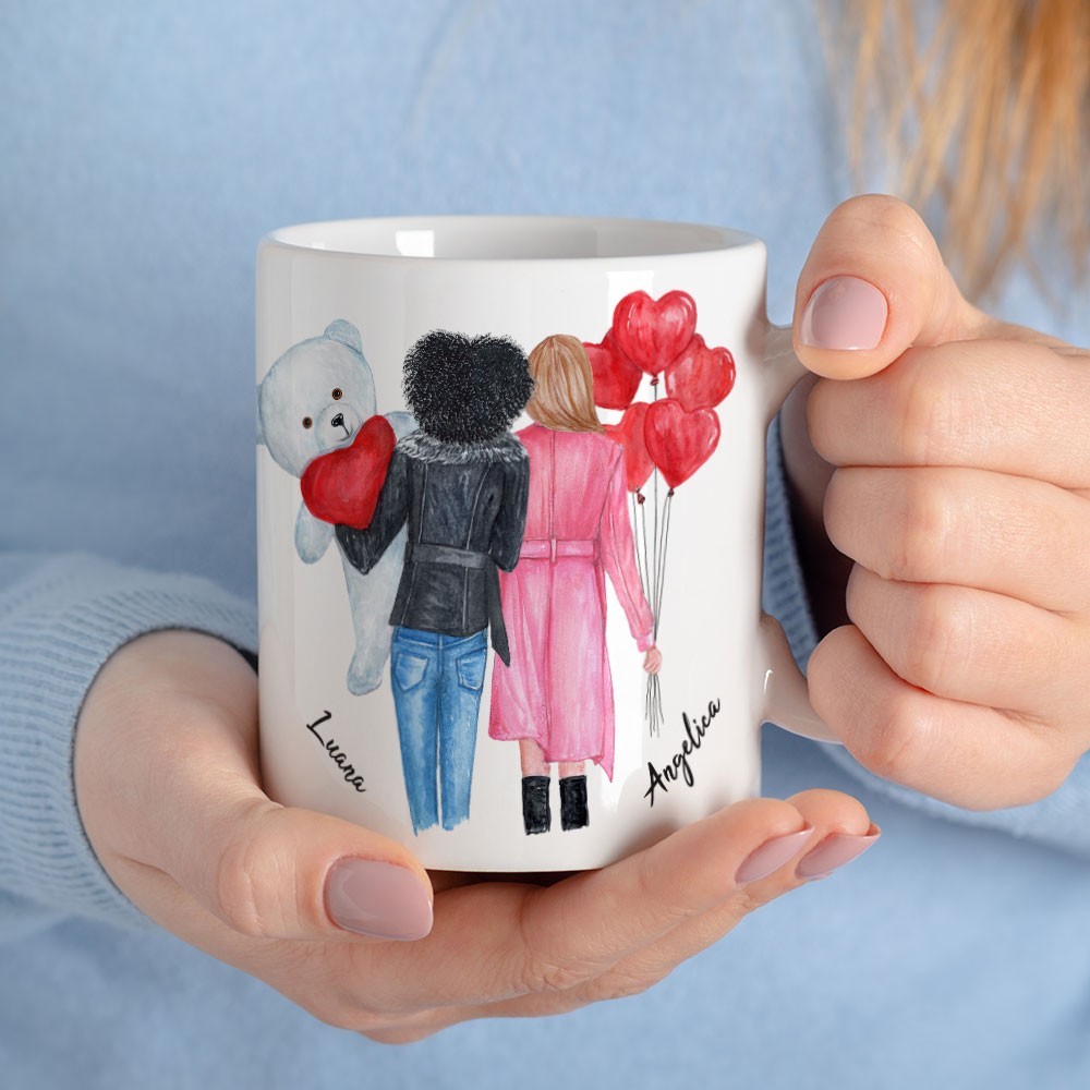 Tazza regalo LGBT personalizzata con 2 ragazze avatar con scelta della pettinatura e colore capelli