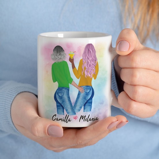 Tazza regalo LGBT personalizzata con 2 ragazze avatar, con scelta della pettinatura e colore capelli e bandiera