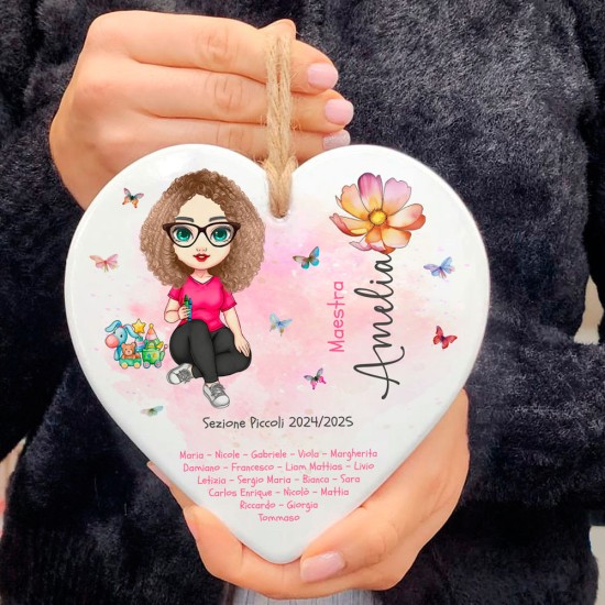 Idea regalo personalizzato con avatar per la maestra, cuore con nomi bambini