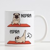 Tazza ironica per amanti dello yoga, inspira.. espira, personalizzata con nome
