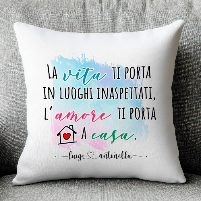 Cuscino Personalizzato per Innamorati e Famiglie – L'amore ti porta a Casa