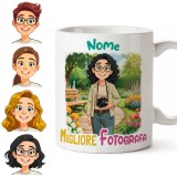Tazza personalizzata per mestiere fotografa con avatar personalizzato, nome e dedica
